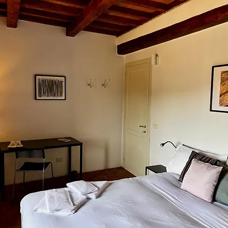 Holiday home Santa Monaca Medieval House